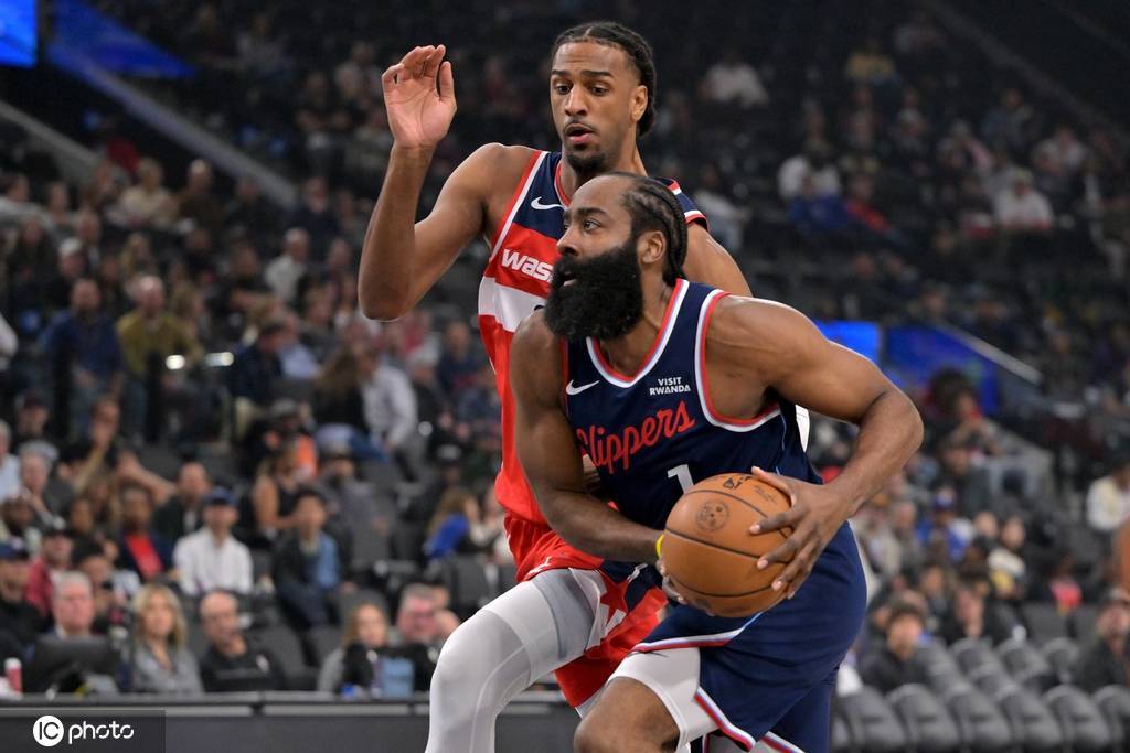 哈登22+8倫納德33分 快船主場擊敗奇才獲4連勝