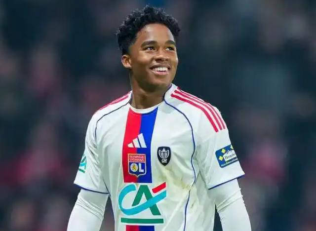 皇馬“棄子”恩德里克法甲閃耀：妙傳全場最佳，阿隆索戰(zhàn)術(shù)成最大阻礙