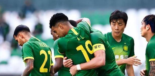 國安10萬歐撿漏德甲中衛(wèi)，已完成體檢，搭檔斯帕吉奇筑牢后防